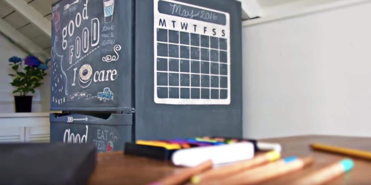 She Found A Fridge On Craigslist And Shows How To Make An Absolutely Cool Chalkboard On It! | DIY Joy Projects and Crafts Ideas