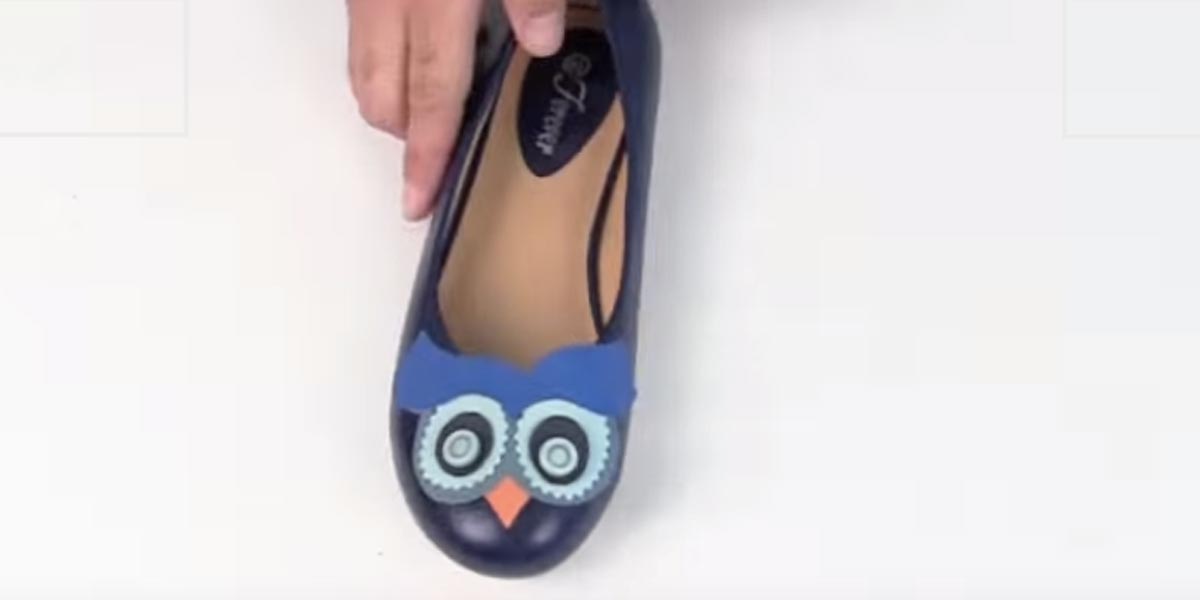 Watch The Expert Way He Transforms A Pair Shoes Into A Stylish Fun Pair! | DIY Joy Projects and Crafts Ideas