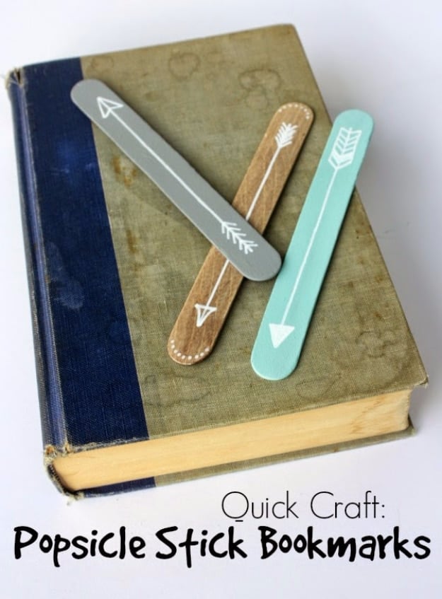  Easy DIY Projects - Popsicle Stick Bookmarks - Easy DIY Crafts and Projects - Simple Craft Ideas for Beginners, Cool Crafts To Make and Sell, Simple Home Decor, Fast DIY Gifts, Cheap and Quick Project Tutorials #diy #crafts #easycrafts