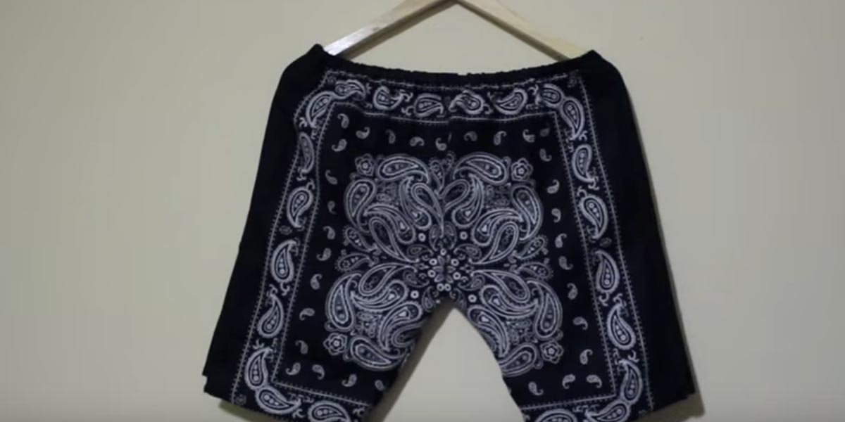 These Bandana Shorts She Makes Are Easy and So Much Fun (Cheap Too!) | DIY Joy Projects and Crafts Ideas