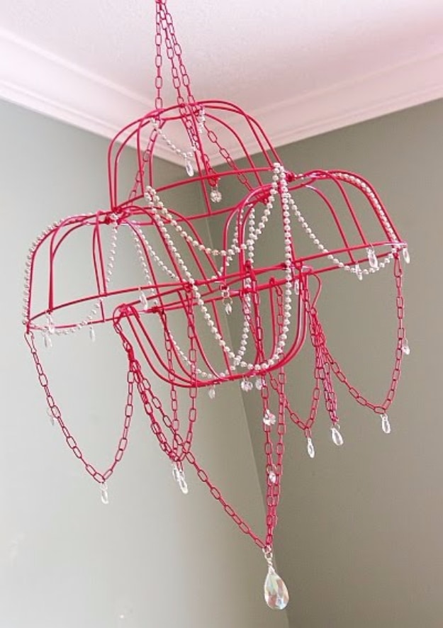 42 DIY Room Decor for Girls - DIY Brassy Chandelier - Awesome Do It Yourself Room Decor For Girls, Room Decorating Ideas, Creative Room Decor For Girls, Bedroom Accessories, Cute Room Decor For Girls 