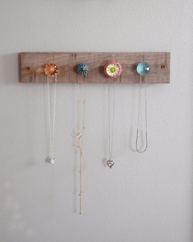 42 DIY Room Decor for Girls - DIY Jewelry Wall Display - Awesome Do It Yourself Room Decor For Girls, Room Decorating Ideas, Creative Room Decor For Girls, Bedroom Accessories, Cute Room Decor For Girls 