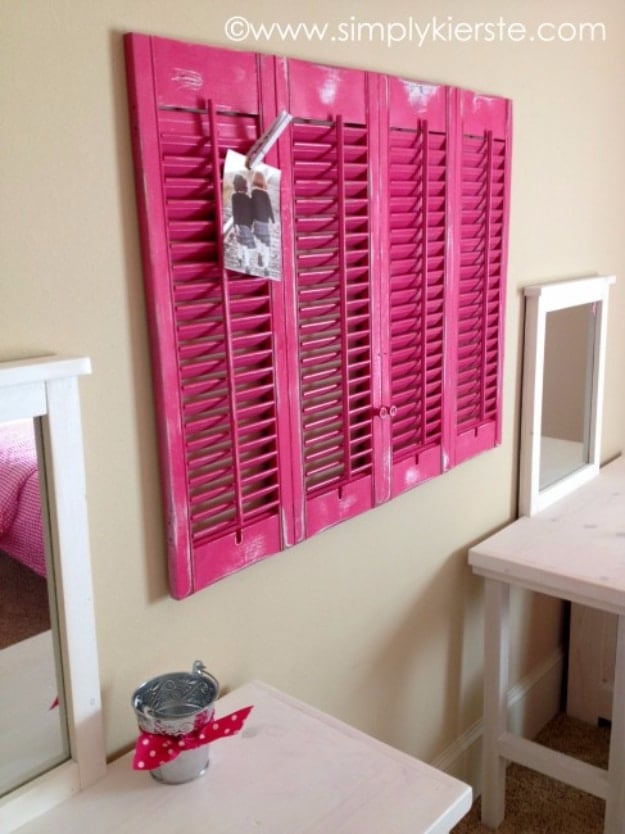 42 DIY Room Decor for Girls - DIY Shutters Clipboard - Awesome Do It Yourself Room Decor For Girls, Room Decorating Ideas, Creative Room Decor For Girls, Bedroom Accessories, Cute Room Decor For Girls 