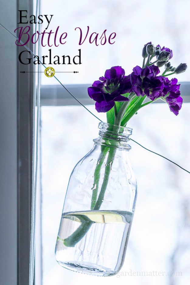  Easy Dollar Store Crafts - Easy Bottle Vase Garland - Quick And Cheap Crafts To Make, Dollar Store Craft Ideas To Make And Sell, Cute Dollar Store Do It Yourself Projects, Cheap Craft Ideas, Dollar store Decor, 