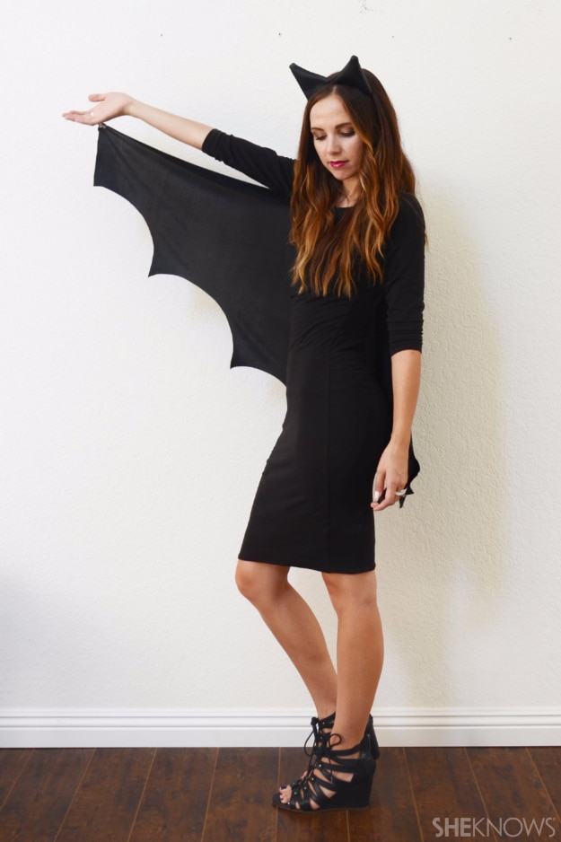 Best DIY Halloween Costume Ideas - Easy DIY Bat Halloween Costume - Do It Yourself Costumes for Women, Men, Teens, Adults and Couples. Fun, Easy, Clever, Cheap and Creative Costumes That Will Win The Contest 