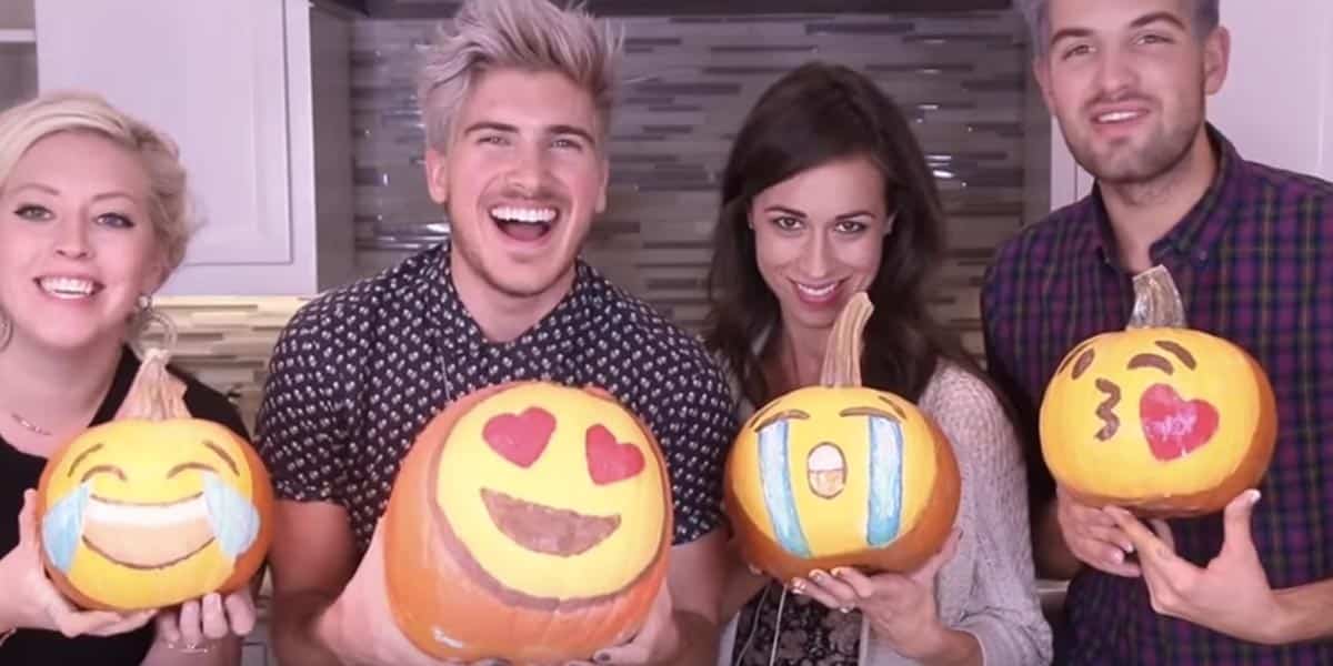 These Crazy Guys And Gals Make The Famous Emoji Pumpkins And They’re So Much Fun! | DIY Joy Projects and Crafts Ideas