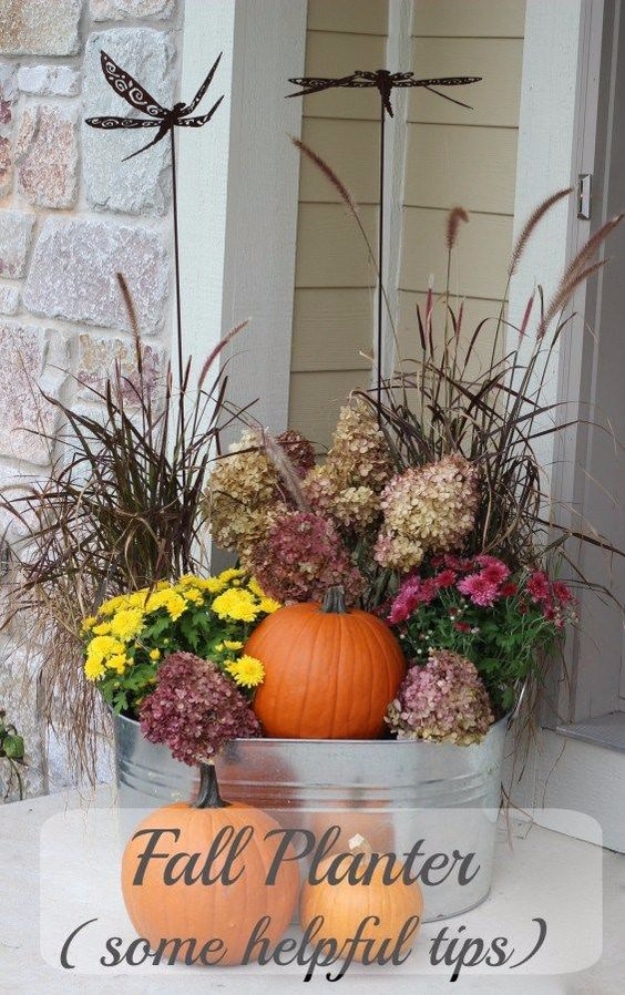 Best Gardening Ideas for Fall - Fall Planter - Cool DIY Garden Ideas for Planting Autumn Varieties of Flowers and Vegetables - Pumpkins, Container Gardens, Planting Tips, Herbs and Easy Ideas for Beginners 