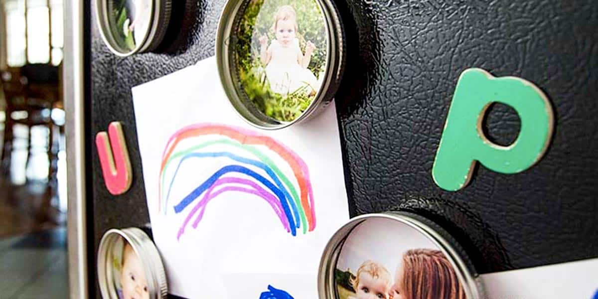 Watch How She Upcycles Mason Jar Lids Into Special Magnets (Too Cute!) | DIY Joy Projects and Crafts Ideas