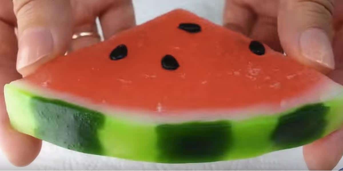 DIY This Lush Copycat Recipe – Yummy Watermelon Soap You Can Make At Home | DIY Joy Projects and Crafts Ideas