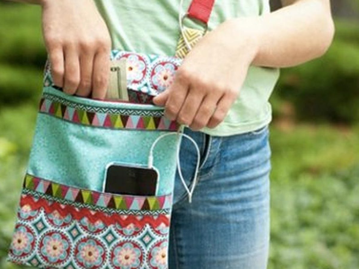 Make an adjustable bag strap: Free sewing tutorial! - Plush Addict