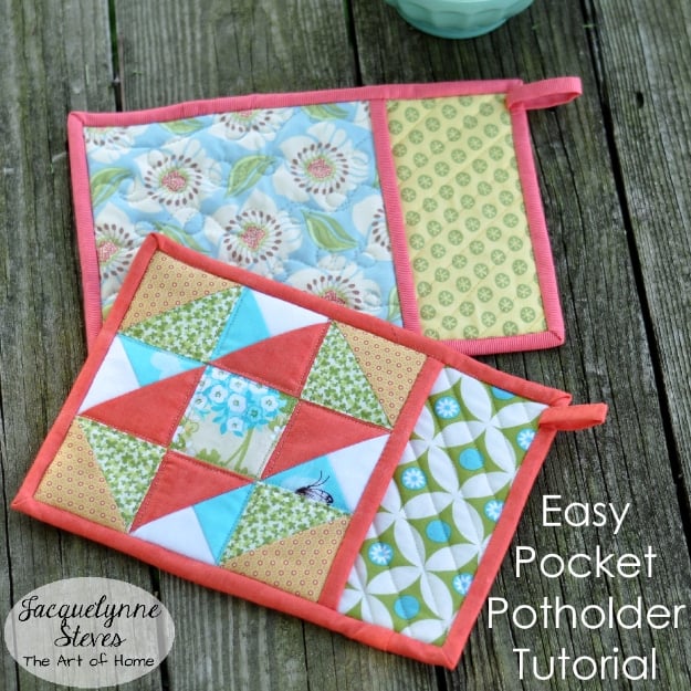 Best Quilting Projects for DIY Gifts - Easy Pocket Potholder - Things You Can Quilt and Sew for Friends, Family and Christmas Gift Ideas - Easy and Quick Quilting Patterns for Presents To Give At Holidays, Birthdays and Baby Gifts. Step by Step Tutorials and Instructions 