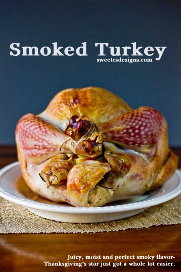 Easy Thanksgiving Recipes - Perfect Smoked Turkey - Best Simple and Quick Recipe Ideas for Thanksgiving Dinner. Cranberries, Turkey, Gravy, Sauces, Sides, Vegetables, Dips and Desserts - DIY Cooking Tutorials With Step by Step Instructions - Ideas for A Crowd, Parties and Last Minute Recipes