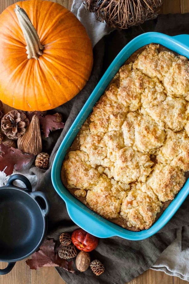 Best Thanksgiving Dinner Recipes - Pumpkin Cobbler - Easy DIY Desserts, Sides, Sauces, Main Courses, Vegetables, Pie and Side Dishes. Simple Gravy, Cranberries, Turkey and Pies With Step by Step Tutorials