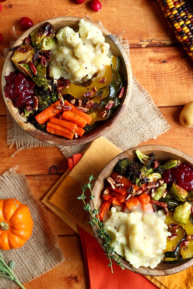 Best Thanksgiving Dinner Recipes - Roasted Vegan Thanksgiving Bowl - Easy DIY Desserts, Sides, Sauces, Main Courses, Vegetables, Pie and Side Dishes. Simple Gravy, Cranberries, Turkey and Pies With Step by Step Tutorials