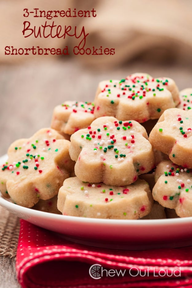 Best Recipes for Christmas Cookies- 3 Ingredient Buttery Shortbread Cookies - Easy Decorated Holiday Cookies - Candy Cookie Recipes Ideas for Kids - Traditional Favorites and Gluten Free and Healthy Versions - Quick No Bake Cookies and Last Minute Desserts for the Holidays 