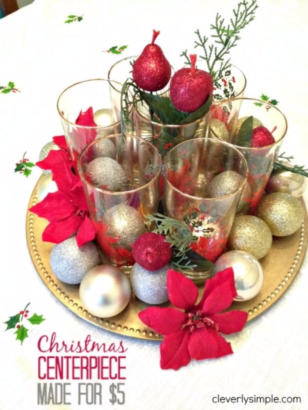 DIY Christmas Centerpieces - Christmas Centerpiece Under $5 - Simple, Easy Holiday Decorating Ideas on A Budget- cheap dollar store crafts holiday #holiday #crafts #christmas