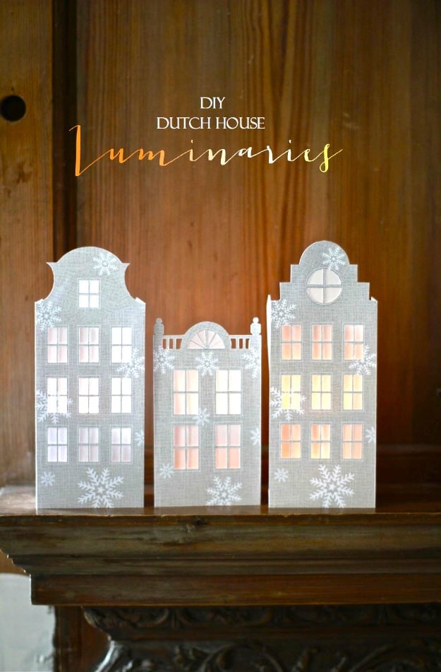 DIY Christmas Luminaries and Home Decor for The Holidays - DIY Dutch Canal House Luminaries - Cool Candle Holders, Tea Lights, Holiday Gift Ideas, Christmas Crafts for Kids #diy #luminaries #christmas