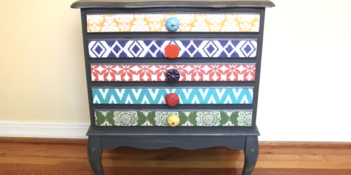 Watch How He Creates An Amazing Artsy New Look On This Antique Chest! | DIY Joy Projects and Crafts Ideas