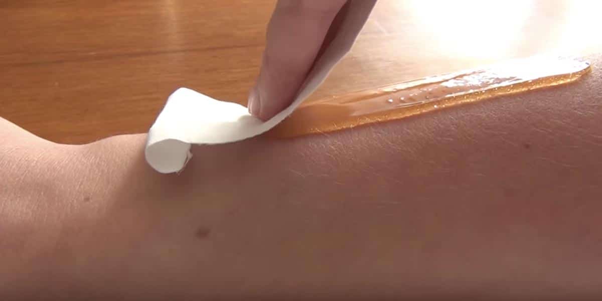 She Shows Us An Excellent Sugaring Recipe For Permanent Hair Removal (Watch!) | DIY Joy Projects and Crafts Ideas