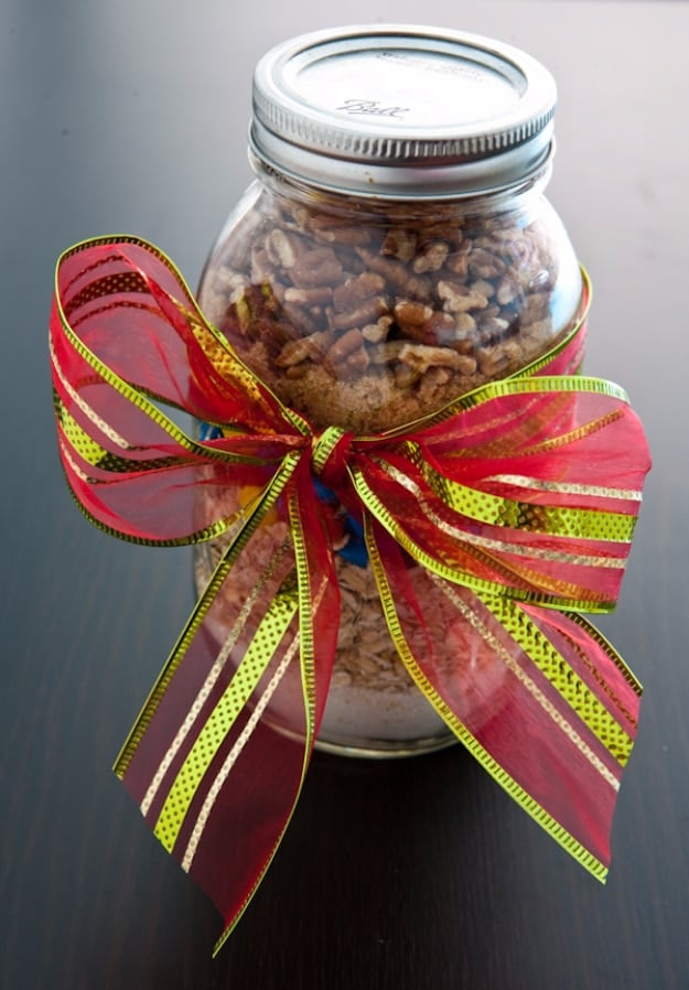 Best Mason Jar Cookies - Monster Cookie Mix - Mason Jar Cookie Recipe Mix for Cute Decorated DIY Gifts - Easy Chocolate Chip Recipes, Christmas Presents and Wedding Favors in Mason Jars - Fun Ideas for DIY Parties and Cheap Last Minute Gift Ideas for Friends #diygifts #masonjarcrafts