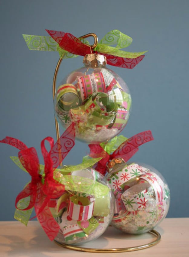 Cool Things to Make With Leftover Wrapping Paper - Paper Filled Ornament - Easy Crafts, Fun DIY Projects, Gifts and DIY Home Decor Ideas - Don't Trash The Christmas Wrapping Paper and Learn How To Make These Awesome Ideas Instead - Step by Step Tutorials With Instructions 