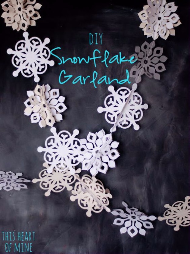 Best DIY Snowflake Decorations, Ornaments and Crafts - Winter Wonder Snowflake Garland - Paper Crafts with Snowflakes, Pipe Cleaner Projects, Mason Jars and Dollar Store Ideas - Easy DIY Ideas to Decorate for Winter#winter #crafts #diy