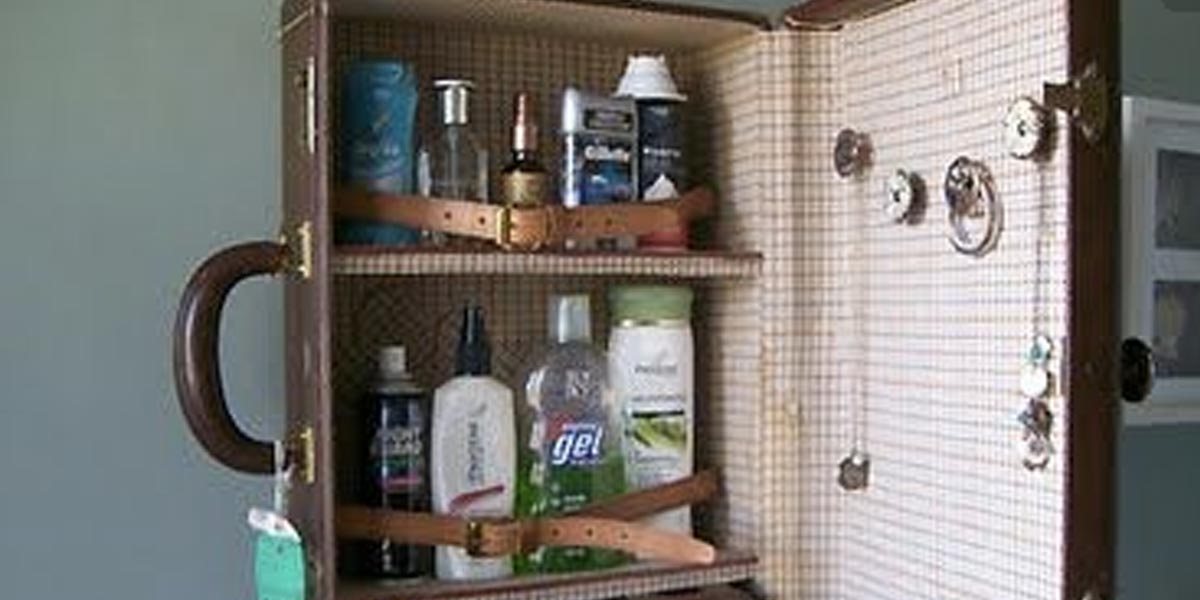 He Brilliantly Turns An Old Suitcase Into A Medicine Cabinet! | DIY Joy Projects and Crafts Ideas