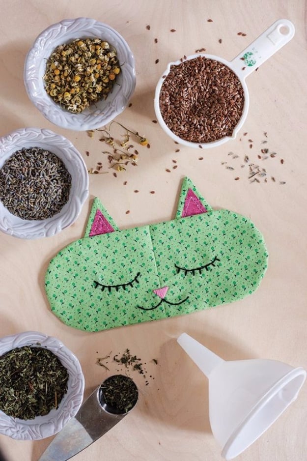 Best Sewing Projects to Make For Girls - DIY Aromatherapy Cat Nap Eye Pillows - Creative Sewing Tutorials for Baby Kids and Teens - Free Patterns and Step by Step Tutorials for Dresses, Blouses, Shirts, Pants, Hats and Bags #sewing #sewingideas