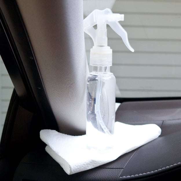 DIY Car Accessories and Ideas for Cars - DIY Spray Defogger For Car Windows - Interior and Exterior, Seats, Mirror, Seat Covers, Storage, Carpet and Window Cleaners and Products - Decor, Keys and Iphone and Tablet Holders - DIY Projects and Crafts for Women and Men 