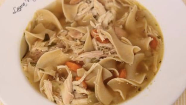 Quick and Healthy Dinner Recipes - Chicken Noodle Soup - Easy and Fast Recipe Ideas for Dinners at Home - Chicken, Beef, Ground Meat, Pasta and Vegetarian Options - Cheap Dinner Ideas for Family, for Two , for Last Minute Cooking #recipes #healthyrecipes