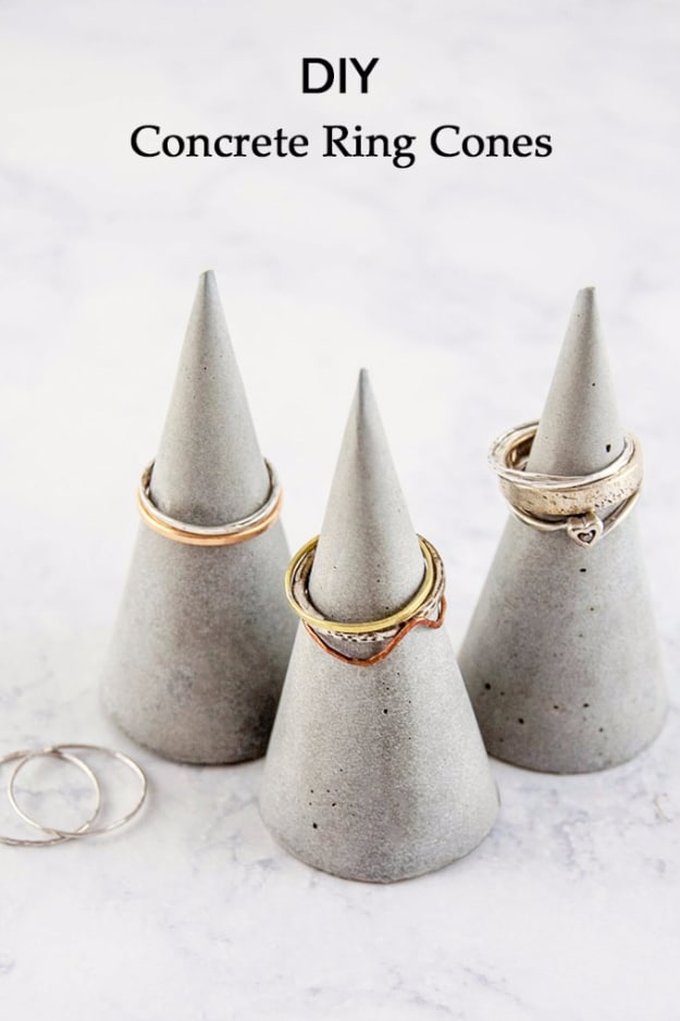 DIY Projects Made With Concrete - DIY Concrete Ring Cones - Quick and Easy DIY Concrete Crafts - Cheap and creative countertops and ideas for floors, patio and porch decor, tables, planters, vases, frames, jewelry holder, home decor and DIY gifts