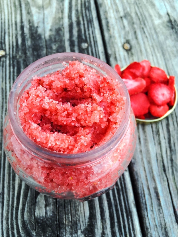 DIY Sugar Scrub Recipes - DIY Strawberry Sugar Scrub - Easy and Quick Beauty Products You Can Make at Home - Cool and Cheap DIY Gift Ideas for Homemade Presents Women, Girls and Teens Love - Natural Recipe Ideas for Making Sugar Scrub With Step by Step Tutorials 