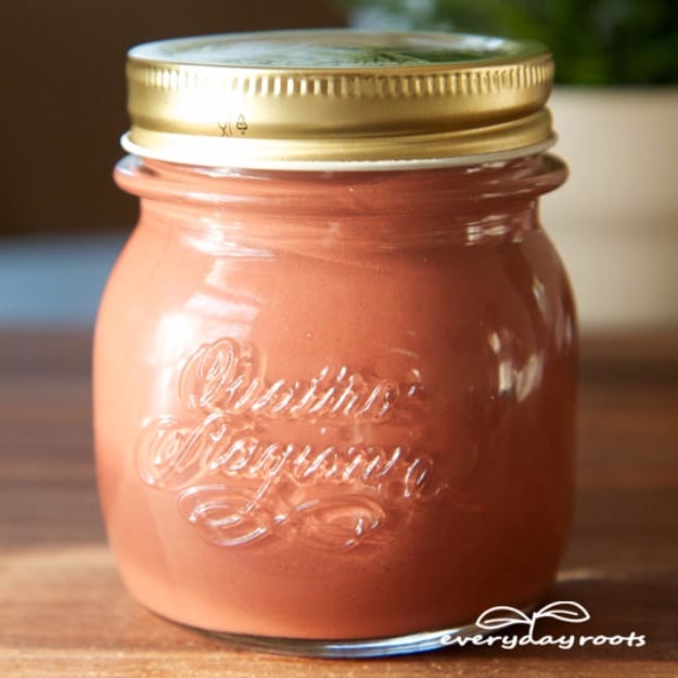 DIY Camping Hacks - Homemade Calamine Lotion - Easy Tips and Tricks, Recipes for Camping - Gear Ideas, Cheap Camping Supplies, Tutorials for Making Quick Camping Food, Fire Starters, Gear Holders #diy #camping