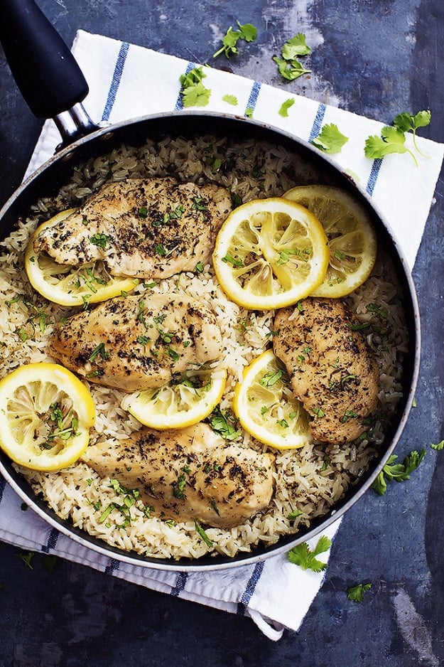 Quick and Healthy Dinner Recipes - One Pot Lemon Herb Chicken And Rice - Easy and Fast Recipe Ideas for Dinners at Home - Chicken, Beef, Ground Meat, Pasta and Vegetarian Options - Cheap Dinner Ideas for Family, for Two , for Last Minute Cooking #recipes #healthyrecipes