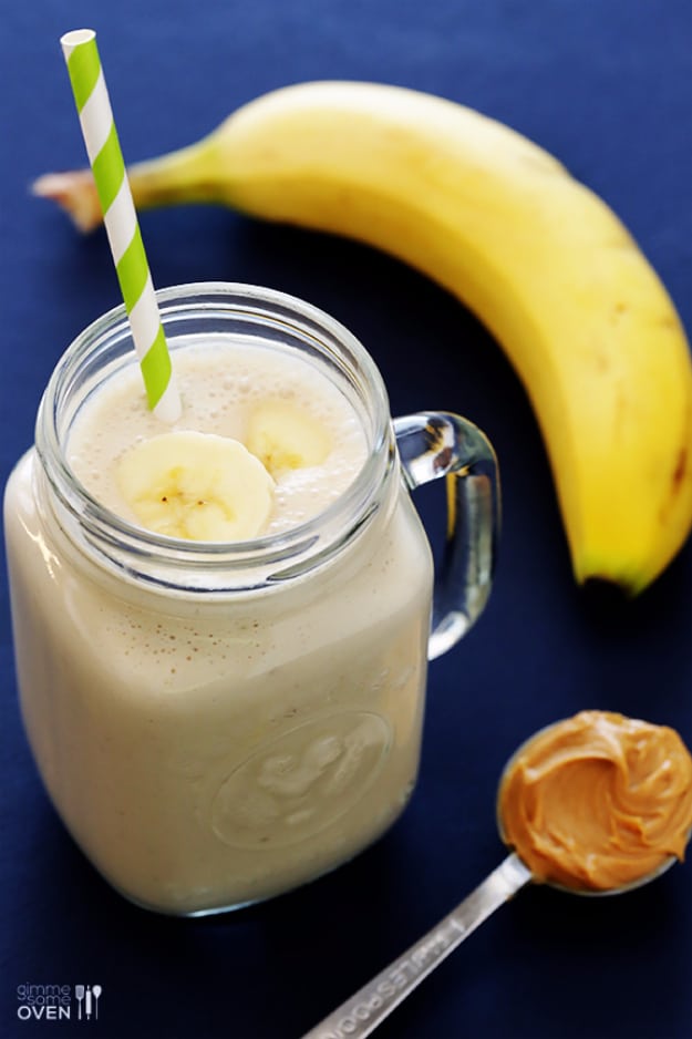Easy Smoothie Recipes - Healthy Peanut Butter Banana Smoothie Recipe- Easy ideas perfect for breakfast, energy. Low calorie and high protein - Homemade Smoothie ideas for kids QUICK morning recipes before work and after the gym drinks #smoothies #healthy #smoothie #healthyrecipes #recipes