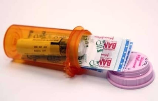 DIY Camping Hacks - Re-use Your Empty Prescription Pill Bottles - Easy Tips and Tricks, Recipes for Camping - Gear Ideas, Cheap Camping Supplies, Tutorials for Making Quick Camping Food, Fire Starters, Gear Holders #diy #camping