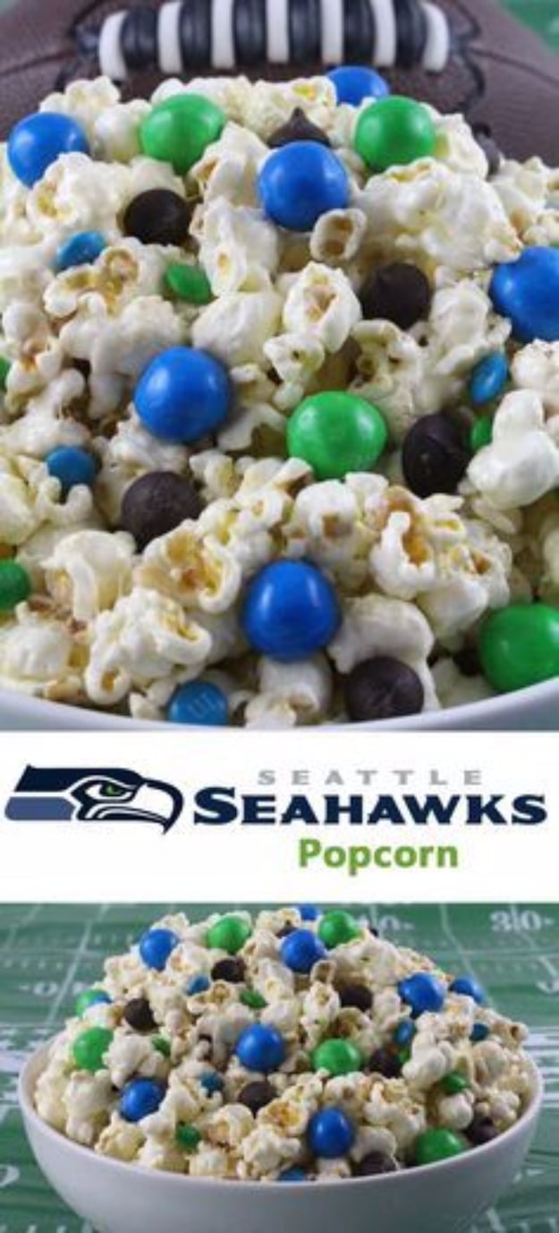 DIY Projects for the Sports Fan - Seattle Seahawks Popcorn - Crafts and DIY Ideas for Men - Football, Baseball, Basketball, Soccer and Golf - Wall Art, DIY Gifts, Easy Gift Ideas, Room and Home Decor #sports #diygifts #giftsformen