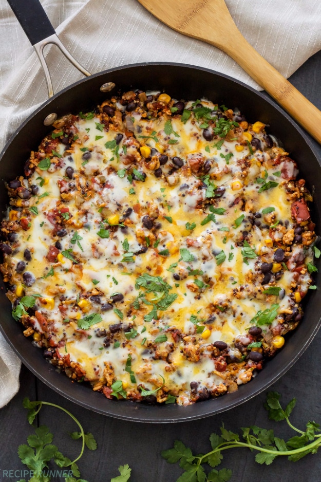 Quick and Healthy Dinner Recipes - Turkey Taco Quinoa Skillet - Easy and Fast Recipe Ideas for Dinners at Home - Chicken, Beef, Ground Meat, Pasta and Vegetarian Options - Cheap Dinner Ideas for Family, for Two , for Last Minute Cooking #recipes #healthyrecipes