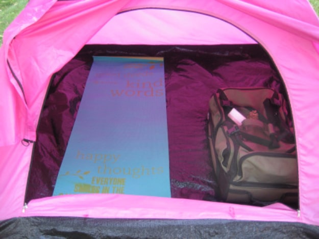 DIY Camping Hacks - Yoga Mat Makes A Great Cushion - Easy Tips and Tricks, Recipes for Camping - Gear Ideas, Cheap Camping Supplies, Tutorials for Making Quick Camping Food, Fire Starters, Gear Holders #diy #camping