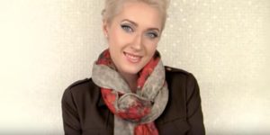 She Shows Us 15 Super Cool Ways To Tie A Scarf Around Her Neck!