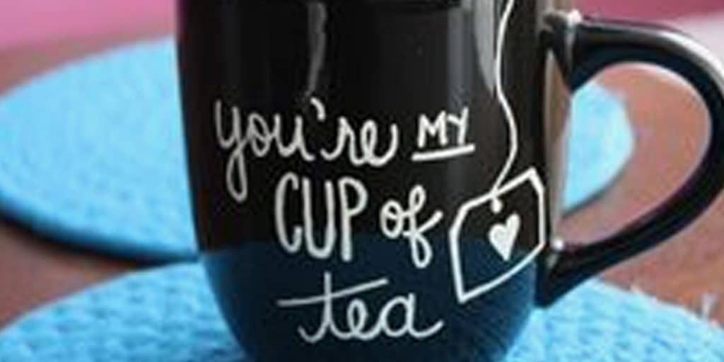 DIY Sharpie Crafts - DIY Sharpie Mug - Cool and Easy Craft Projects and DIY Ideas Using Sharpies - Use Markers To Decorate and Design Home Decor, Cool Homemade Gifts, T-Shirts, Shoes and Wall Art. Creative Project Tutorials for Teens, Kids and Adults #sharpiecrafts #diyideas #cheapcrafts