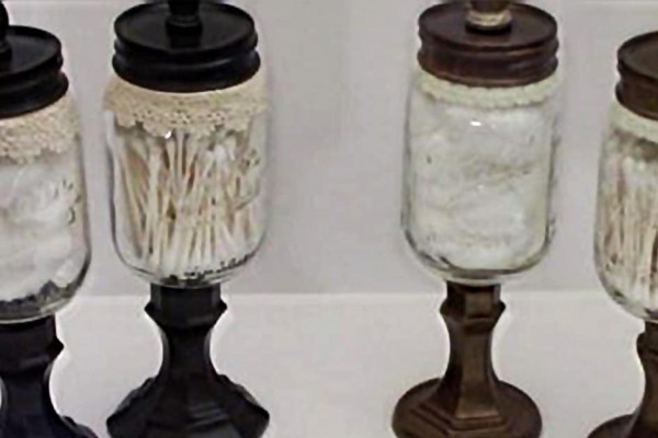 DIY Apothecary Mason Jars - Easy Crafts for Rustic Home Decor