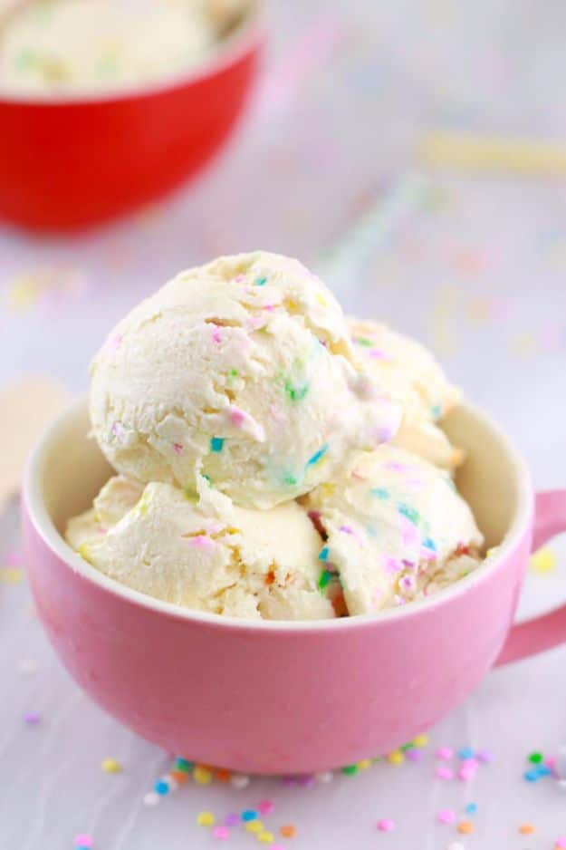 Easy Snack Recipes for Dessert - Cake Batter Frozen Yogurt - Quick Recipes and Tricks for Making After Workout and After School Snack - Fast Ideas for Instant Small Meals and Treats - No Bake, Microwave and Simple Prep Makes Snacking Fun #snacks #recipes