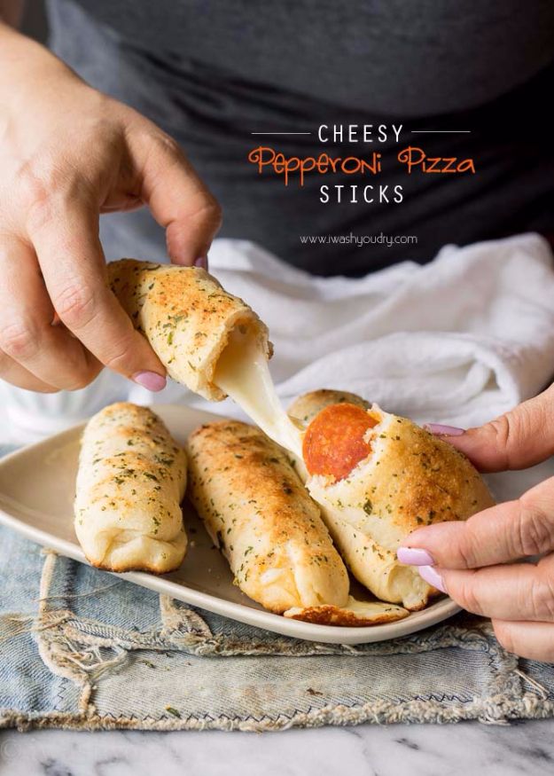 Easy Snacks You Can Make In Minutes - Cheesy Pepperoni Pizza Sticks - Quick Recipes and Tricks for Making After Workout and After School Snack - Fast Ideas for Instant Small Meals and Treats - No Bake, Microwave and Simple Prep Makes Snacking Fun #snacks #recipes