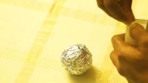 She Rolls Aluminum Foil Into Balls Then What She Adds Next Makes A Beautiful Addition To Your Decor! | DIY Joy Projects and Crafts Ideas