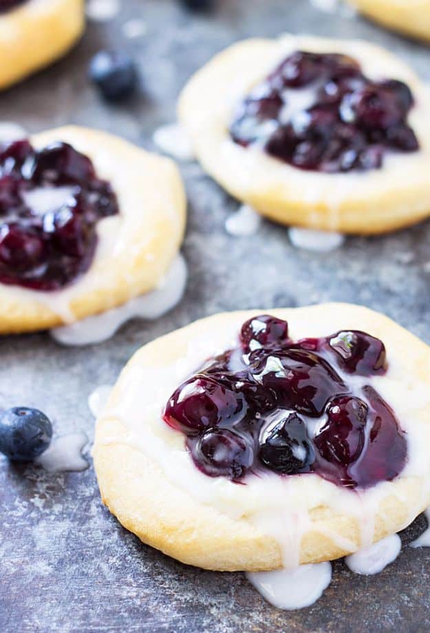 Best Canned Biscuit Recipes - Easy Blueberry Danish - Cool DIY Recipe Ideas You Can Make With A Can of Biscuits - Easy Breakfast, Lunch, Dinner and Desserts You Can Make From Pillsbury Pull Apart Biscuits - Garlic, Sour Cream, Ground Beef, Sweet and Savory, Ideas with Cheese - Delicious Meals on A Budget With Step by Step Tutorials 