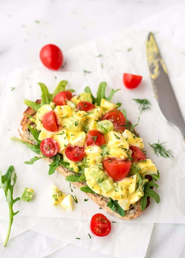 Best Dinner Salad Recipes - Healthy Egg Salad - Easy Salads to Make for Quick and Healthy Dinners - Healthy Chicken, Egg, Vegetarian, Steak and Shrimp Salad Ideas - Summer Side Dishes, Hearty Filling Meals, and Low Carb Options #saladrecipes #dinnerideas #salads #healthyrecipes
