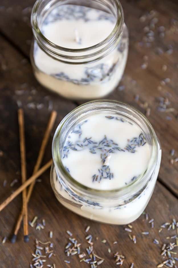 DIY Lavender Recipes and Project Ideas - Homemade Lavender Scented Soy Candles - Food, Beauty, Baking Tutorials, Desserts and Drinks Made With Fresh and Dried Lavender - Savory Lavender Recipe Ideas, Healthy and Vegan #lavender #diy