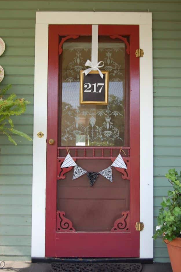 DIY House Numbers - House Number Frame - DIY Numbers To Put In Front Yard and At Front Door - Architectural Numbers and Creative Do It Yourself Projects for Making House Numbers - Easy Step by Step Tutorials and Project Ideas for Home Improvement on A Budget #homeimprovement #diyhomedecor