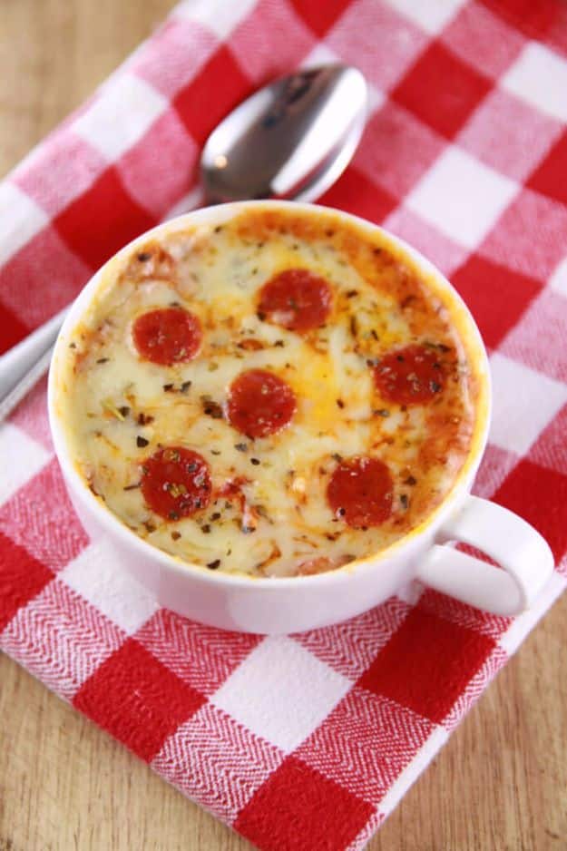 Easy Snacks You Can Make In Minutes - Microwave Mug Pizza - Quick Recipes and Tricks for Making After Workout and After School Snack - Fast Ideas for Instant Small Meals and Treats - No Bake, Microwave and Simple Prep Makes Snacking Fun #snacks #recipes